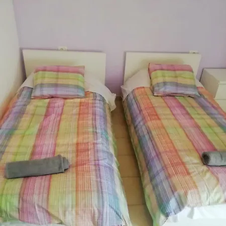 Duplex Las Americas *
